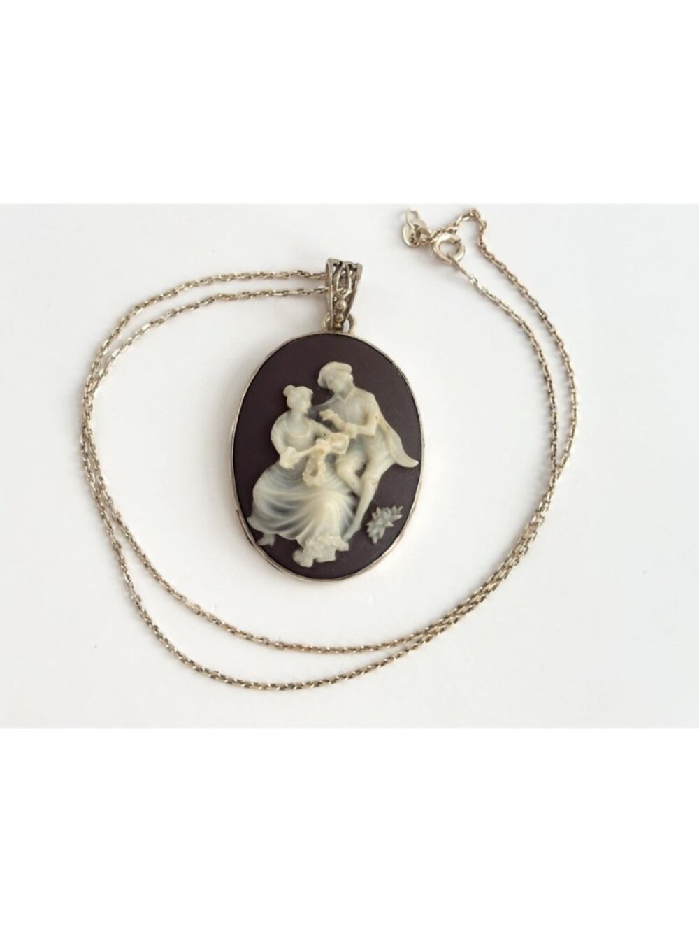 Courting Scene Brown & White Cameo Two Lovers 925 Vintage Pendant Necklace - 17" - Picture 5 of 16